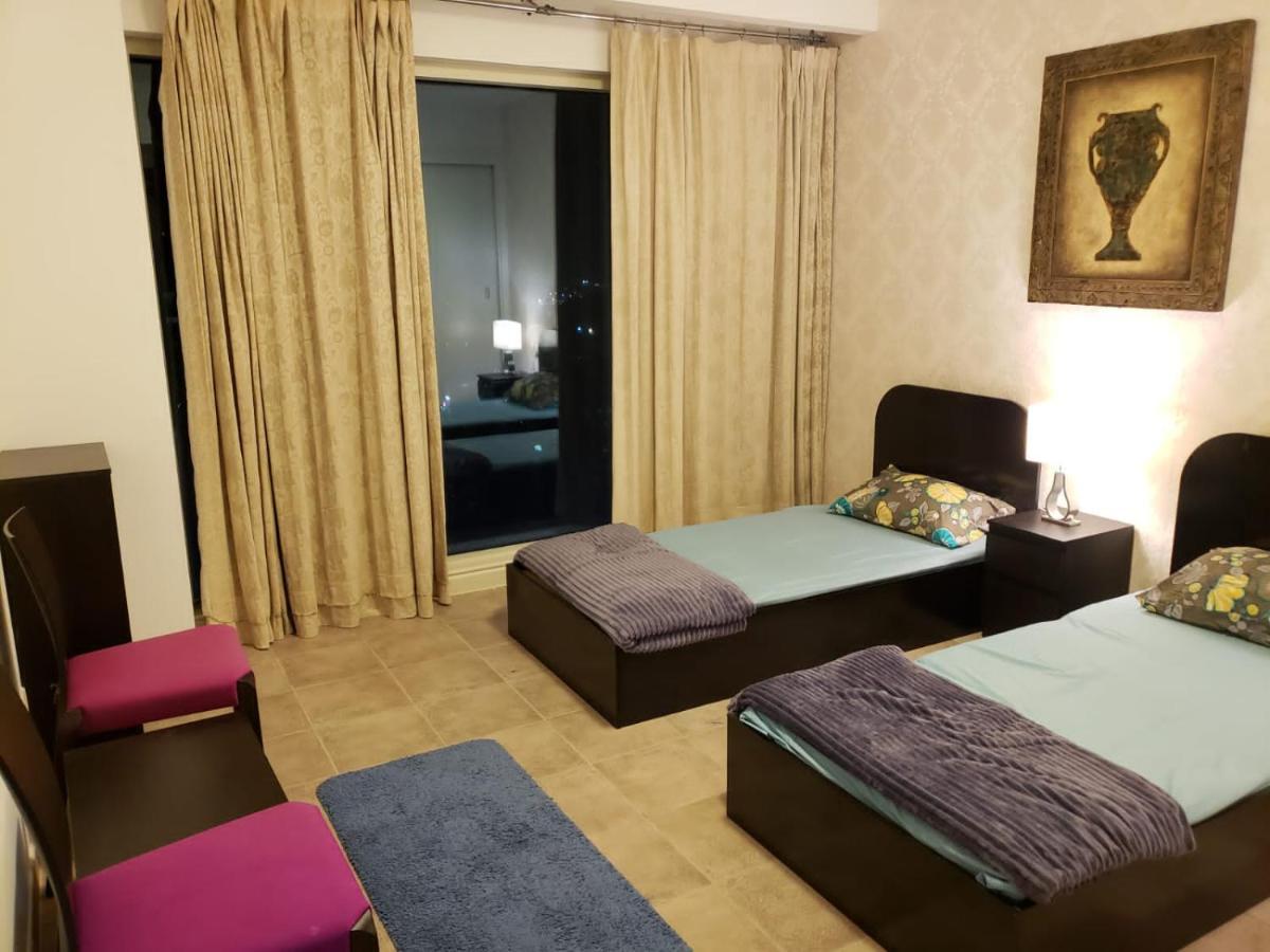 Travelers Backpackers Hostel Ντουμπάι Εξωτερικό φωτογραφία