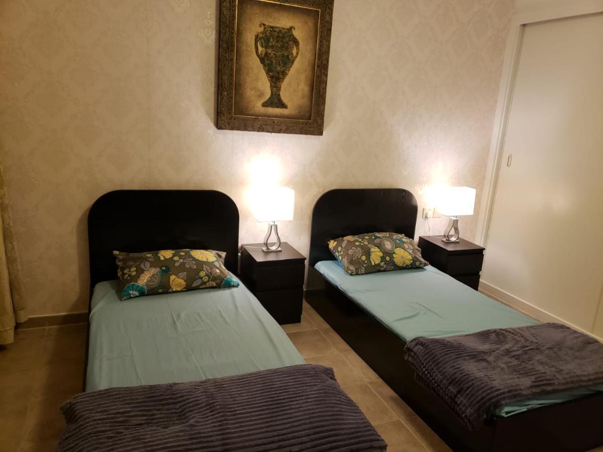 Travelers Backpackers Hostel Ντουμπάι Εξωτερικό φωτογραφία
