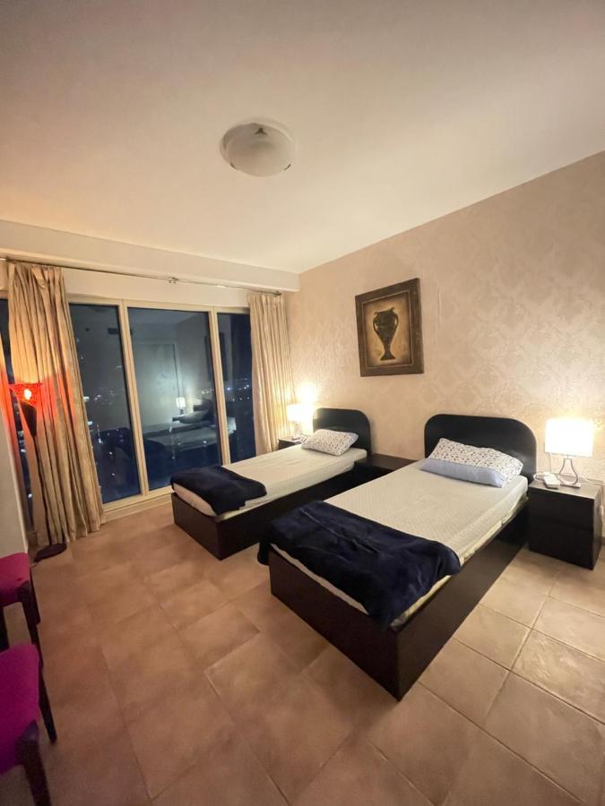 Travelers Backpackers Hostel Ντουμπάι Εξωτερικό φωτογραφία